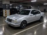 Mercedes-Benz E 230 1996 годаүшін2 200 000 тг. в Талдыкорган