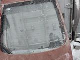 Крышка багажник на Mazda Cronus за 1 000 тг. в Алматы – фото 2