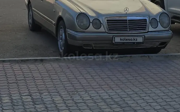Mercedes-Benz E 280 1996 годаүшін2 600 000 тг. в Актау
