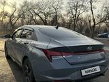 Hyundai Elantra 2021 года за 9 650 000 тг. в Алматы – фото 4