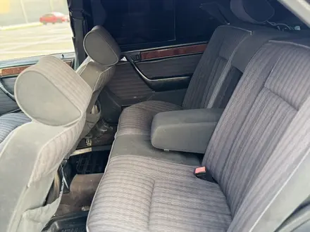 Mercedes-Benz E 200 1991 года за 1 550 000 тг. в Шымкент – фото 13