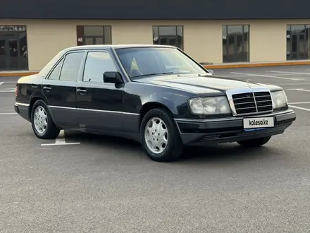 Mercedes-Benz E 200 1991 года за 1 550 000 тг. в Шымкент – фото 2