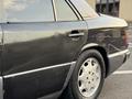Mercedes-Benz E 200 1991 года за 1 550 000 тг. в Шымкент – фото 9