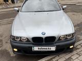 BMW 528 1998 года за 3 100 000 тг. в Астана – фото 2