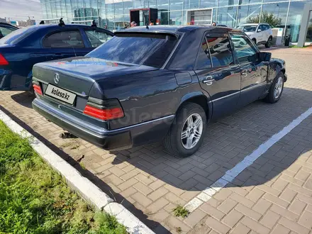 Mercedes-Benz E 260 1990 года за 1 600 000 тг. в Астана – фото 10