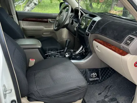 Toyota Land Cruiser Prado 2004 года за 9 300 000 тг. в Астана – фото 12