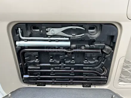 Toyota Land Cruiser Prado 2004 года за 9 300 000 тг. в Астана – фото 23