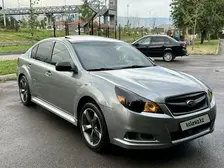Subaru Legacy, 2011