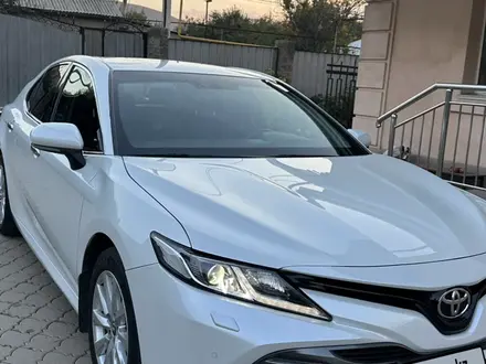 Toyota Camry 2019 года за 14 500 000 тг. в Алматы