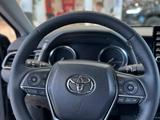 Toyota Camry 2023 года за 19 900 000 тг. в Костанай – фото 2