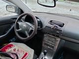 Toyota Avensis 2004 года за 5 000 000 тг. в Семей – фото 5