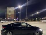 Hyundai Elantra 2018 годаүшін6 900 000 тг. в Актобе – фото 3