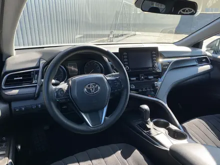 Toyota Camry 2021 года за 12 520 000 тг. в Шымкент – фото 8