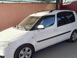 Skoda Roomster 2008 года за 3 500 000 тг. в Шымкент – фото 2
