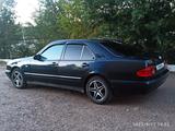 Mercedes-Benz E 230 1997 годаүшін2 400 000 тг. в Кокшетау – фото 2