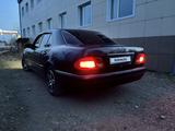 Mercedes-Benz E 230 1997 года за 2 400 000 тг. в Кокшетау – фото 3