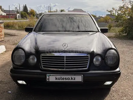 Mercedes-Benz E 230 1997 года за 2 600 000 тг. в Кокшетау – фото 9