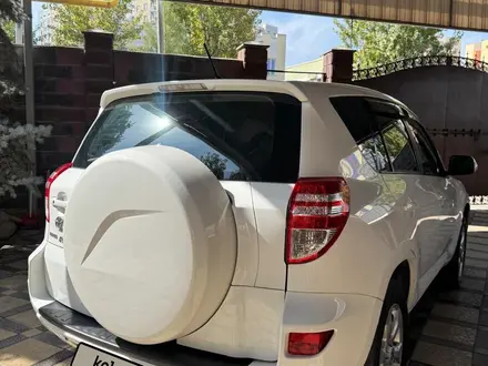 Toyota RAV4 2011 года за 8 100 000 тг. в Алматы – фото 5