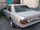 Mercedes-Benz E 230 1992 года за 1 000 000 тг. в Алматы