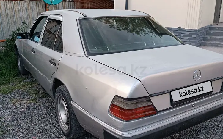 Mercedes-Benz E 230 1992 года за 1 000 000 тг. в Алматы