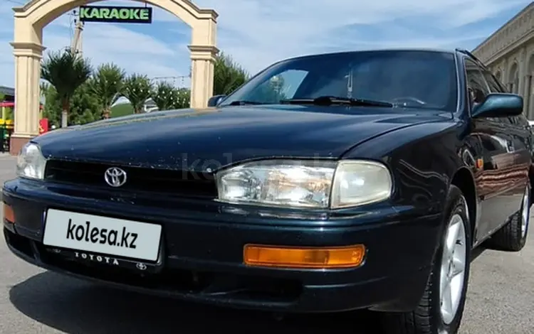 Toyota Camry 1992 годаfor2 400 000 тг. в Шымкент