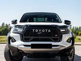Toyota Hilux 2023 года за 30 000 000 тг. в Астана – фото 4