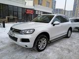 Volkswagen Touareg 2012 года за 13 500 000 тг. в Алматы