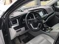 Toyota Highlander 2015 годаүшін14 000 000 тг. в Актобе – фото 14