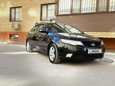 Kia Cerato 2010 года за 2 950 000 тг. в Атырау – фото 9