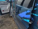 Mitsubishi Delica 1995 годаүшін4 000 000 тг. в Усть-Каменогорск – фото 5