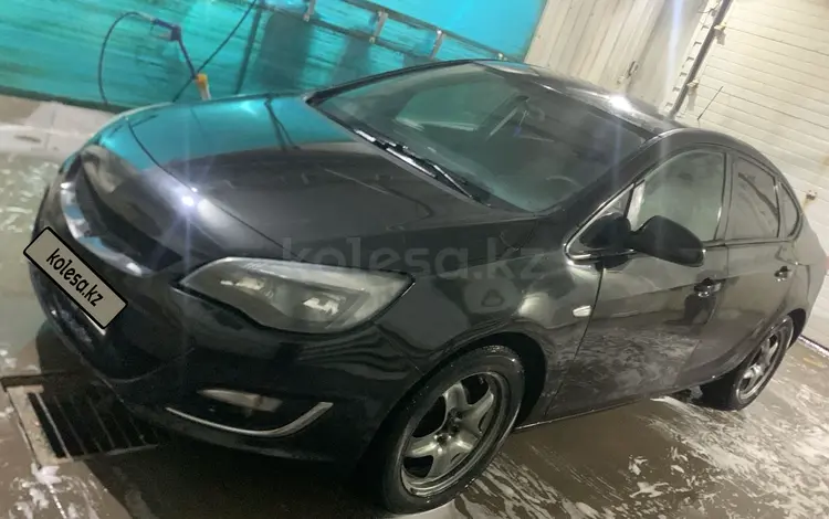 Opel Astra 2013 года за 2 500 000 тг. в Актобе