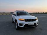 Jeep Grand Cherokee 2022 года за 25 000 000 тг. в Астана