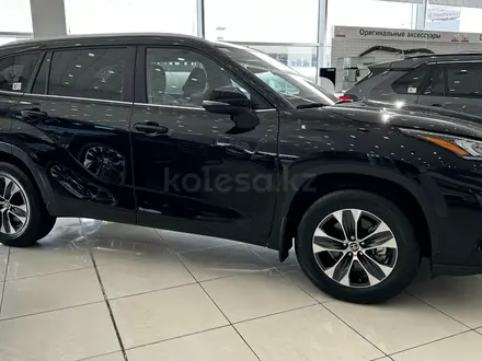 Toyota Highlander 2022 года за 28 800 000 тг. в Шымкент – фото 4
