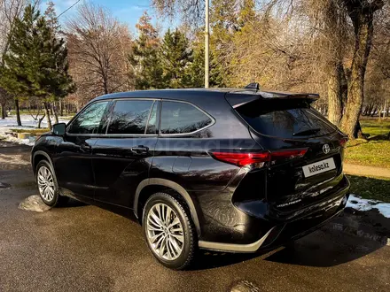 Toyota Highlander 2021 года за 16 900 000 тг. в Алматы – фото 8