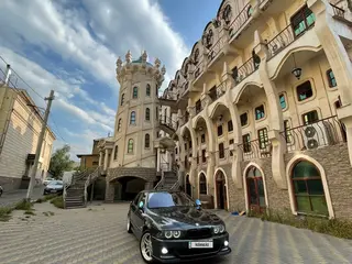BMW 528