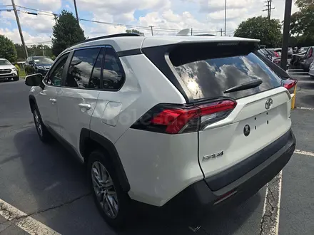 Toyota RAV4 Prestige 2022 года за 14 000 000 тг. в Алматы – фото 3