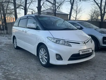 Toyota Estima 2012 года за 5 300 000 тг. в Семей – фото 2