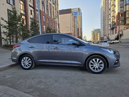 Hyundai Accent 2019 года за 6 100 000 тг. в Караганда – фото 6