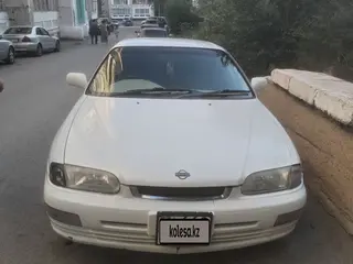 Nissan Presea, 1997
