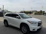 Toyota Highlander 2014 года за 15 500 000 тг. в Алматы – фото 3