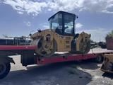 Caterpillar  Катки 2017 года за 23 500 000 тг. в Шымкент