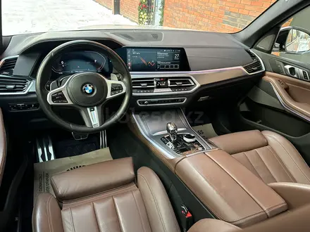 BMW X5 2021 года за 43 000 000 тг. в Астана – фото 26