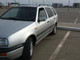 Volkswagen Golf 1994 года за 1 900 000 тг. в Костанай – фото 3