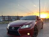 Lexus ES 300h 2014 годаүшін7 500 000 тг. в Актау – фото 2
