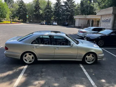 Mercedes-Benz E 55 AMG 2001 года за 7 500 000 тг. в Алматы – фото 14