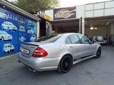 Mercedes-Benz E 320 2004 года за 6 500 000 тг. в Шымкент – фото 3