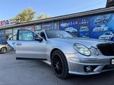 Mercedes-Benz E 320 2004 года за 6 500 000 тг. в Шымкент – фото 4