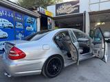 Mercedes-Benz E 320 2004 года за 6 500 000 тг. в Шымкент – фото 5