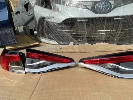 Фонарь задний на Toyota Corolla за 30 000 тг. в Алматы – фото 10