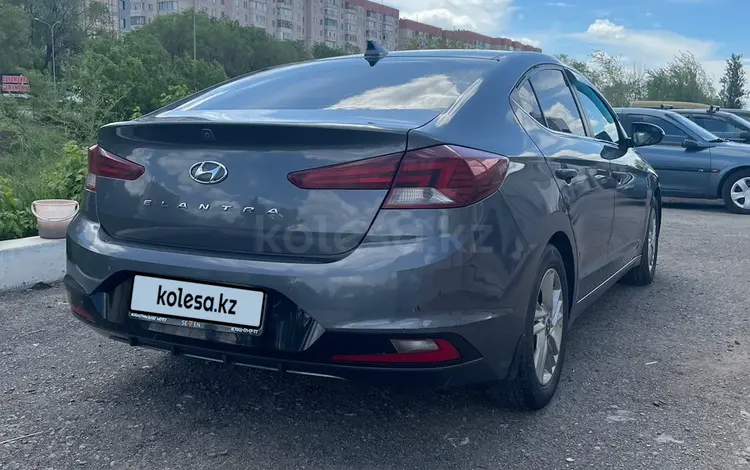 Hyundai Elantra 2019 года за 8 420 000 тг. в Караганда